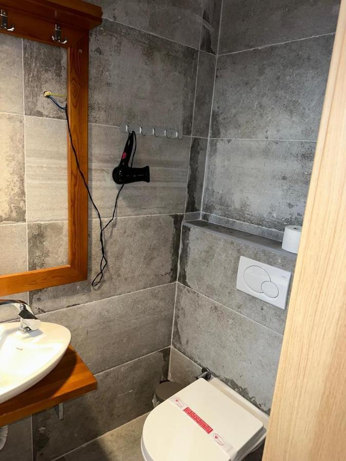 Apartments Prizreni Εξωτερικό φωτογραφία